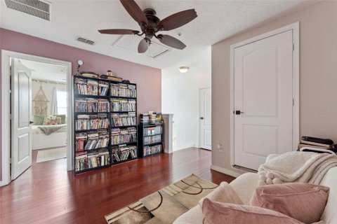 Casa en venta en Orlando, Florida, 4 dormitorios, 277.59 m2 № 2115247 - foto 21