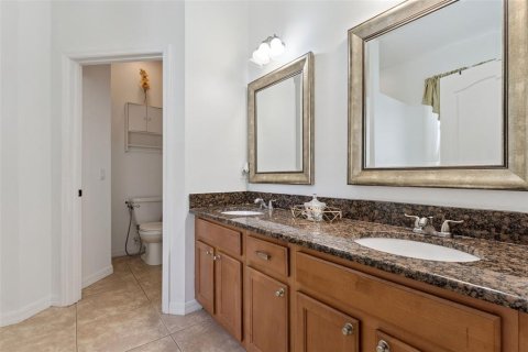 Casa en venta en Orlando, Florida, 4 dormitorios, 277.59 m2 № 2115247 - foto 17