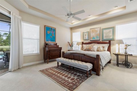 House in Palm Coast, Florida 4 bedrooms, 281.49 sq.m. № 1834621 - photo 27