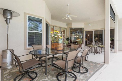 House in Palm Coast, Florida 4 bedrooms, 281.49 sq.m. № 1834621 - photo 30