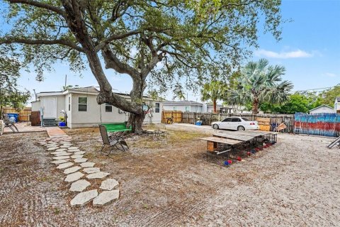 Villa ou maison à vendre à Clearwater, Floride: 3 chambres, 86.96 m2 № 2125120 - photo 26