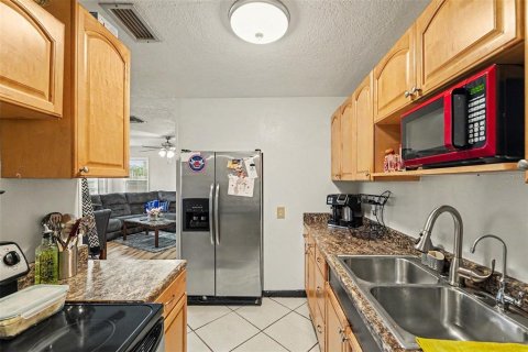 Villa ou maison à vendre à Clearwater, Floride: 3 chambres, 86.96 m2 № 2125120 - photo 8