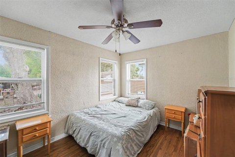 Villa ou maison à vendre à Clearwater, Floride: 3 chambres, 86.96 m2 № 2125120 - photo 12