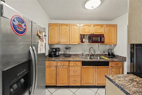 Villa ou maison à vendre à Clearwater, Floride: 3 chambres, 86.96 m2 № 2125120 - photo 11