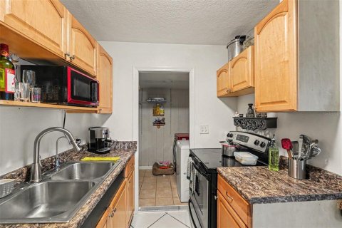 Villa ou maison à vendre à Clearwater, Floride: 3 chambres, 86.96 m2 № 2125120 - photo 9