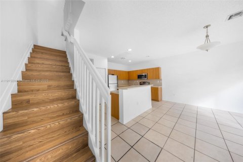 Купить таунхаус в Хомстед, Флорида 3 спальни, 147.16м2, № 1971552 - фото 17