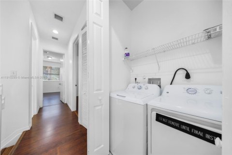 Купить таунхаус в Хомстед, Флорида 3 спальни, 147.16м2, № 1971552 - фото 18