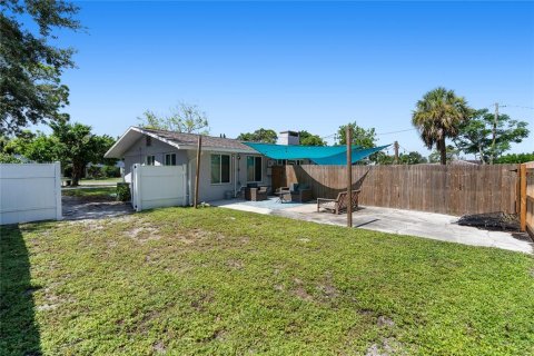 Commercial property in Sarasota, Florida 150.59 sq.m. № 1853379 - photo 28