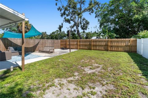 Commercial property in Sarasota, Florida 150.59 sq.m. № 1853379 - photo 27