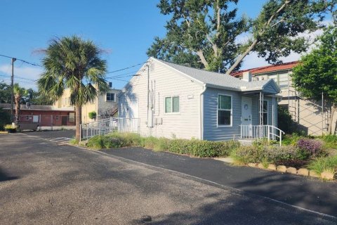 Commercial property in Saint Petersburg, Florida 76.64 sq.m. № 1901371 - photo 2