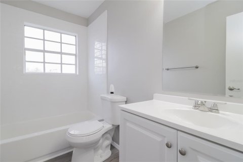 Casa en alquiler en Orlando, Florida, 3 dormitorios, 154.4 m2 № 1819126 - foto 16