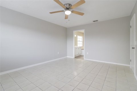 Casa en alquiler en Orlando, Florida, 3 dormitorios, 154.4 m2 № 1819126 - foto 10