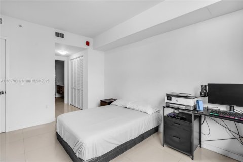 Appartement à louer à Doral, Floride: 2 chambres, 104.98 m2 № 1830626 - photo 11