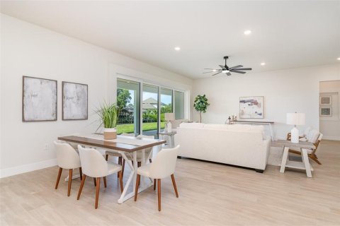 Casa en venta en Rockledge, Florida, 4 dormitorios, 282.61 m2 № 1789387 - foto 9