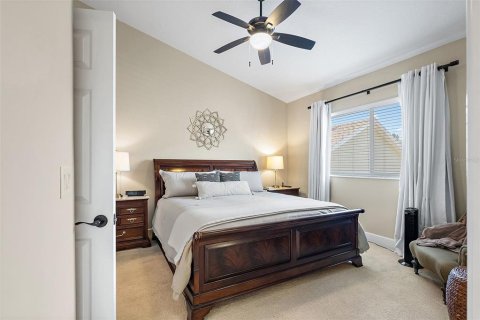 Townhouse in Saint Petersburg, Florida 4 bedrooms, 213.68 sq.m. № 1819177 - photo 17