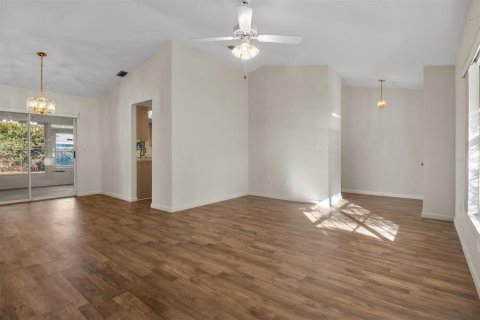 Villa ou maison à vendre à Sebring, Floride: 2 chambres, 133.69 m2 № 2142155 - photo 6