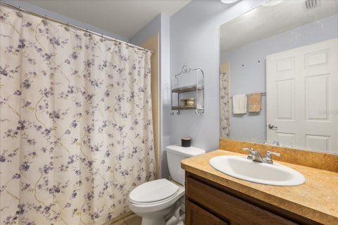 House in Leesburg, Florida 2 bedrooms, 116.5 sq.m. № 2111072 - photo 23