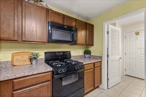 House in Leesburg, Florida 2 bedrooms, 116.5 sq.m. № 2111072 - photo 6