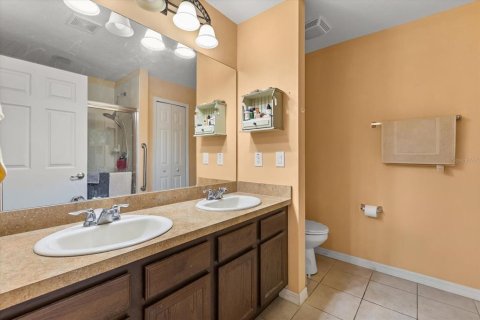 House in Leesburg, Florida 2 bedrooms, 116.5 sq.m. № 2111072 - photo 18