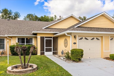 House in Leesburg, Florida 2 bedrooms, 116.5 sq.m. № 2111072 - photo 5