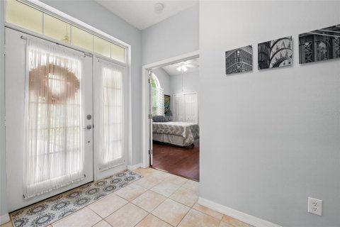 House in Winter Springs, Florida 2 bedrooms, 144.93 sq.m. № 2396532 - photo 14