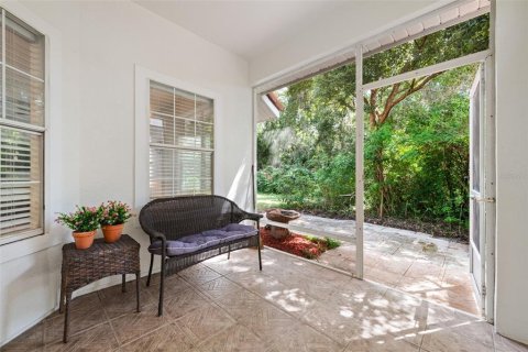 House in Winter Springs, Florida 2 bedrooms, 144.93 sq.m. № 2396532 - photo 9