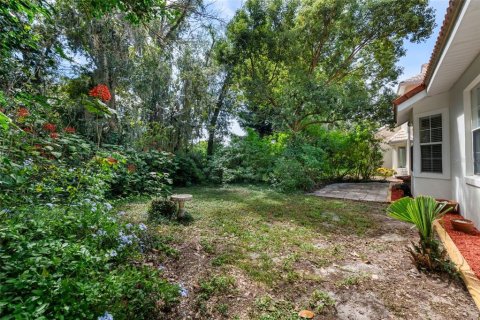 House in Winter Springs, Florida 2 bedrooms, 144.93 sq.m. № 2396532 - photo 3