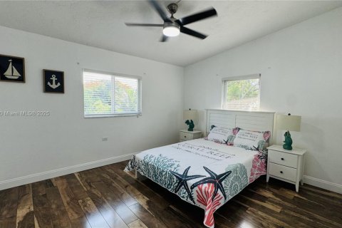 Купить виллу или дом в Ки-Ларго, Флорида 5 спален, № 1981106 - фото 9