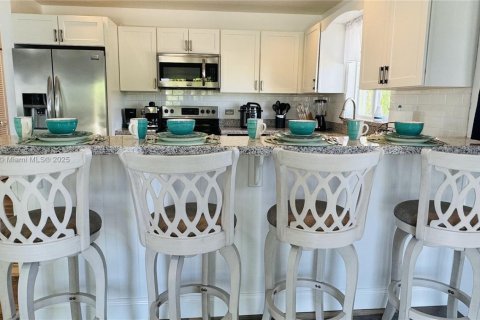 Купить виллу или дом в Ки-Ларго, Флорида 5 спален, № 1981106 - фото 5