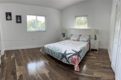 Купить виллу или дом в Ки-Ларго, Флорида 5 спален, № 1981106 - фото 11