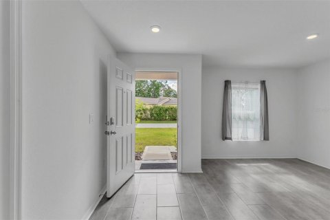 House in Palm Coast, Florida 4 bedrooms, 167.97 sq.m. № 2201212 - photo 6