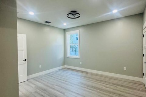 House in Davenport, Florida 2 bedrooms, 111.95 sq.m. № 2092796 - photo 21