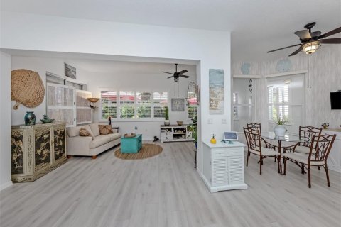 Villa ou maison à vendre à Venice, Floride: 3 chambres, 181.25 m2 № 2419110 - photo 10