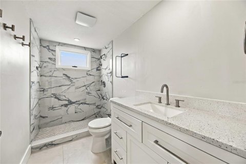 Villa ou maison à vendre à Port Charlotte, Floride: 3 chambres, 184.97 m2 № 2406401 - photo 8