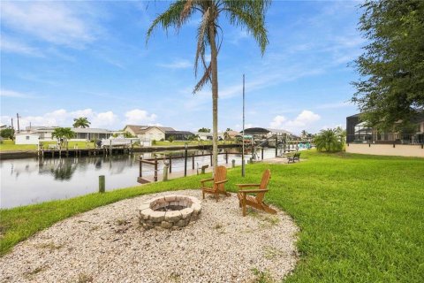 Villa ou maison à vendre à Port Charlotte, Floride: 3 chambres, 184.97 m2 № 2406401 - photo 18