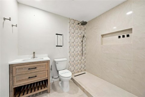 Villa ou maison à vendre à Port Charlotte, Floride: 3 chambres, 184.97 m2 № 2406401 - photo 4