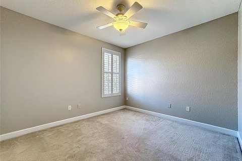Townhouse in Davenport, Florida 3 bedrooms, 223.15 sq.m. № 1904116 - photo 29