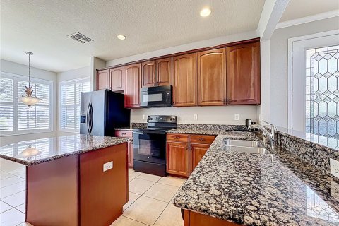 Townhouse in Davenport, Florida 3 bedrooms, 223.15 sq.m. № 1904116 - photo 12