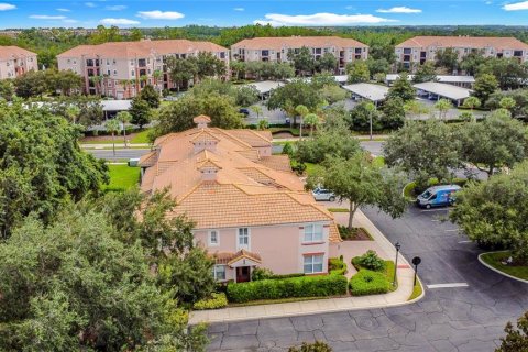 Townhouse in Davenport, Florida 3 bedrooms, 223.15 sq.m. № 1904116 - photo 2