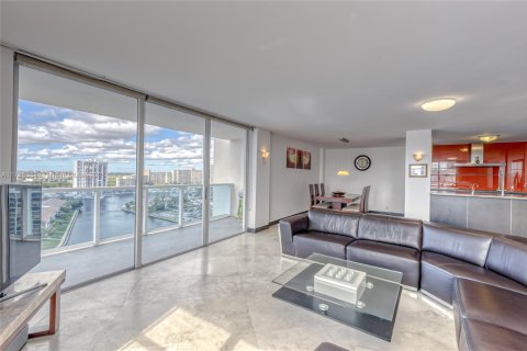 Condominio en venta en Hollywood, Florida, 2 dormitorios, 144.28 m2 № 1713091 - foto 19