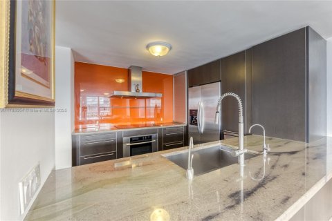 Condominio en venta en Hollywood, Florida, 2 dormitorios, 144.28 m2 № 1713091 - foto 22