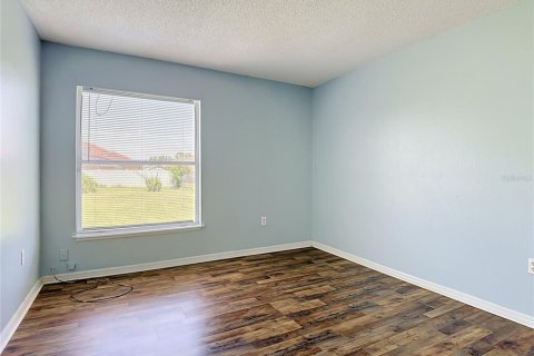 House in Kissimmee, Florida 3 bedrooms, 178.93 sq.m. № 2210569 - photo 23