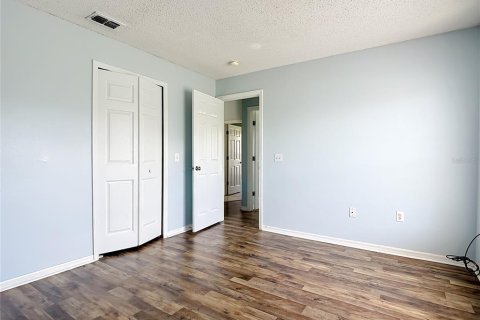 House in Kissimmee, Florida 3 bedrooms, 178.93 sq.m. № 2210569 - photo 25