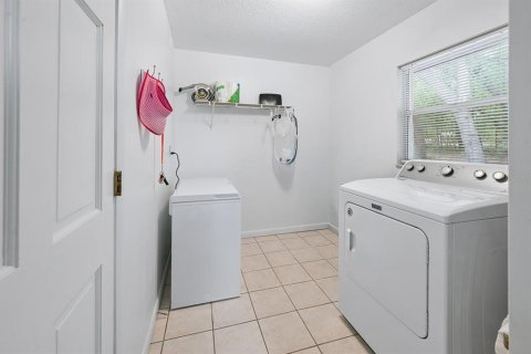 Casa en venta en Melrose, Florida, 3 dormitorios, 109.25 m2 № 2120145 - foto 15