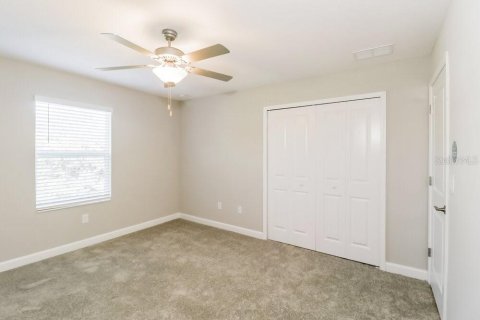 Townhouse in Lutz, Florida 3 bedrooms, 215.44 sq.m. № 2277701 - photo 14