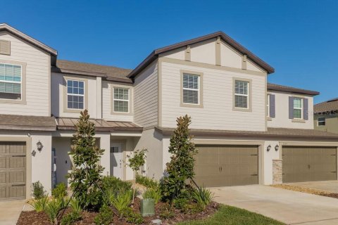 Townhouse in Lutz, Florida 3 bedrooms, 215.44 sq.m. № 2277701 - photo 4