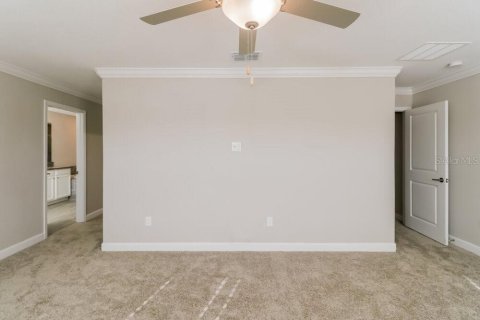 Townhouse in Lutz, Florida 3 bedrooms, 215.44 sq.m. № 2277701 - photo 10