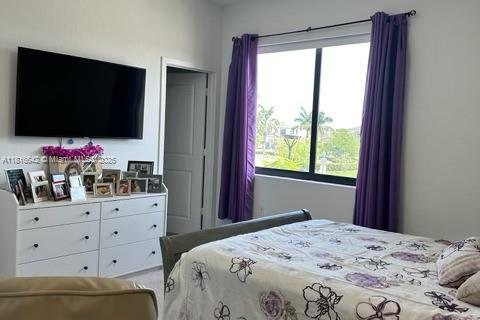 Casa en venta en Homestead, Florida, 4 dormitorios, 237.46 m2 № 1770645 - foto 12