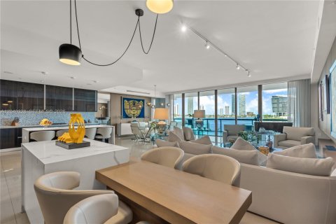 Condo in Aventura, Florida, 4 bedrooms  № 2244328 - photo 5