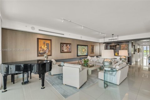 Condo in Aventura, Florida, 4 bedrooms  № 2244328 - photo 11